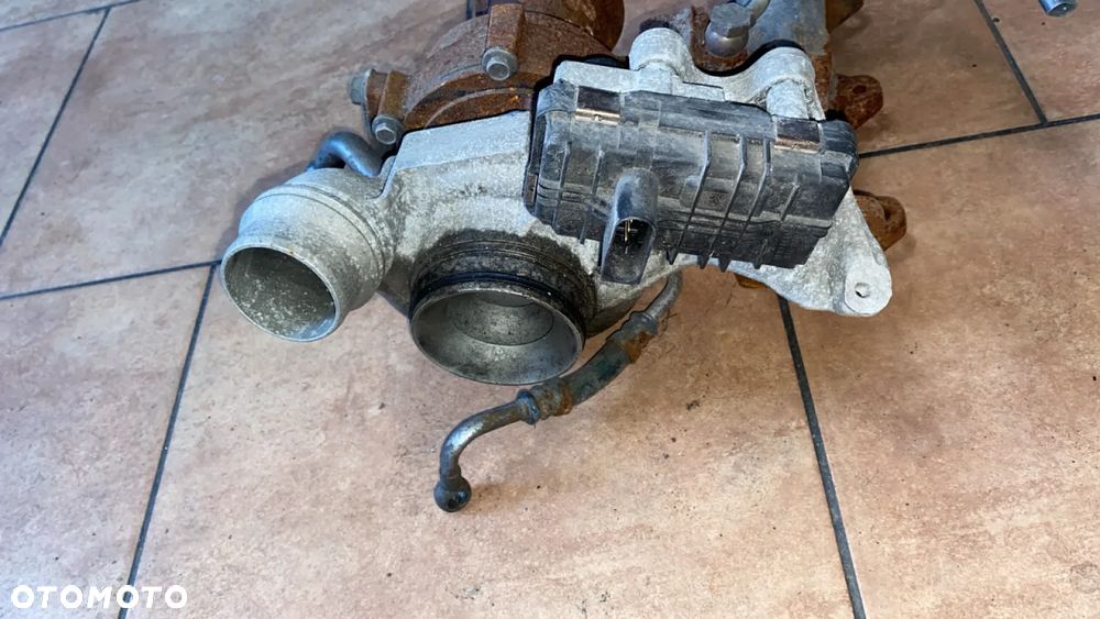 TURBOSPRĘŻARKA TURBINA BMW E90 E91 E92 E87 E60 724779 - 2