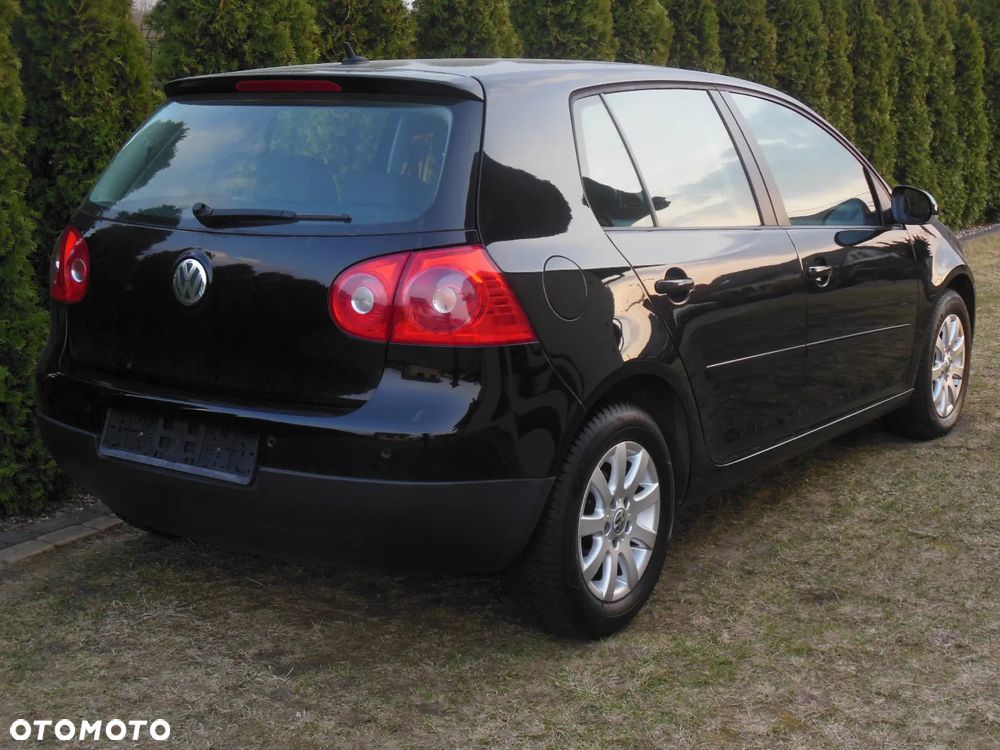 Volkswagen Golf 1.9 TDI DSG Edition - 8