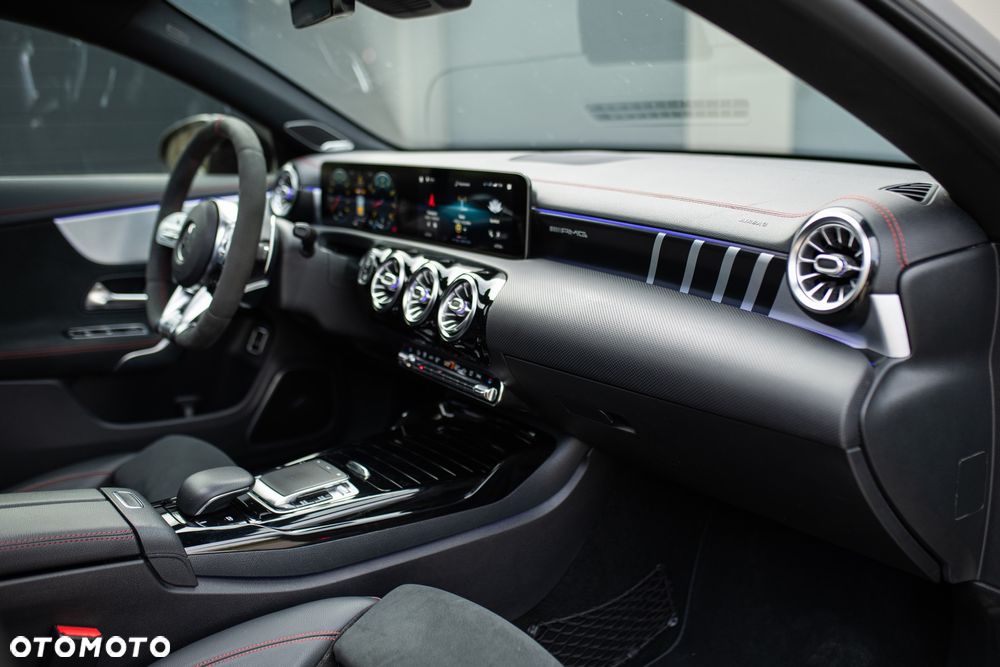 Mercedes-Benz CLA AMG 45 S 4-Matic 8G-DCT - 21