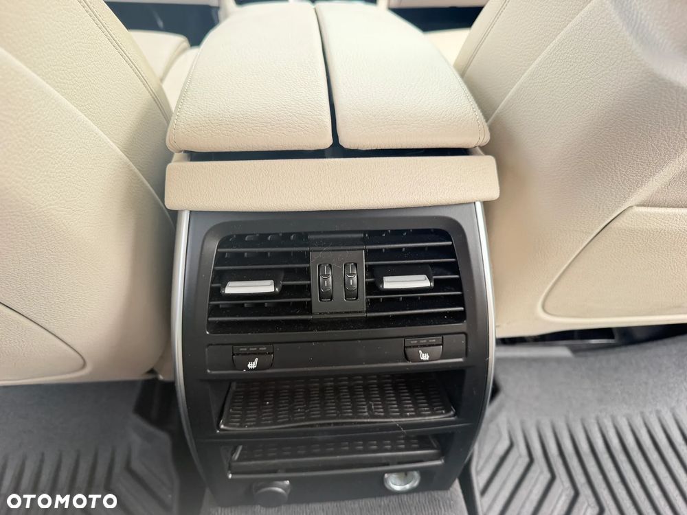 BMW 5GT 530d xDrive Luxury Line - 10
