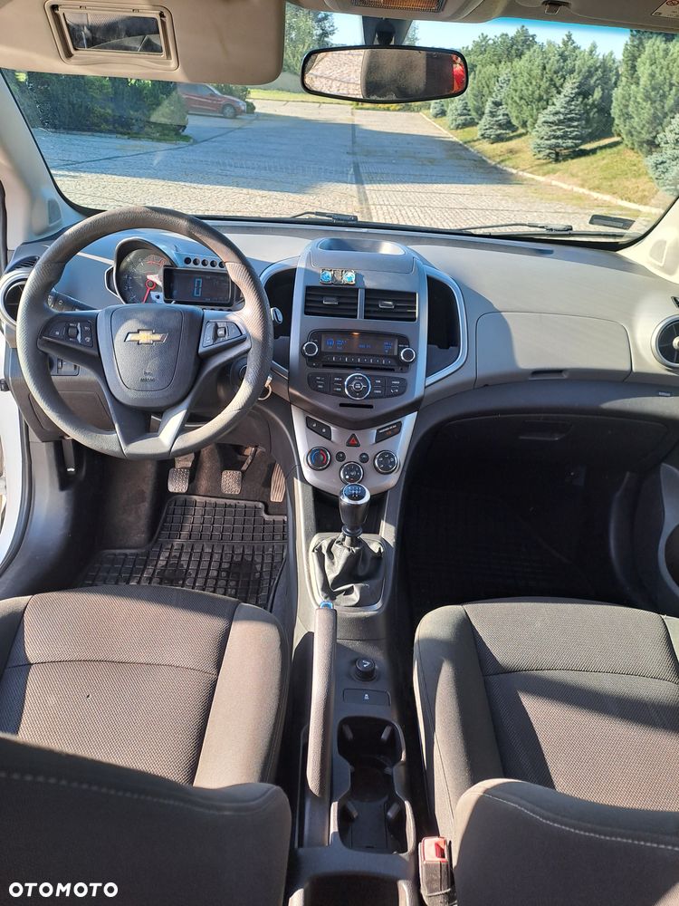 Chevrolet Aveo 1.2 LS - 7