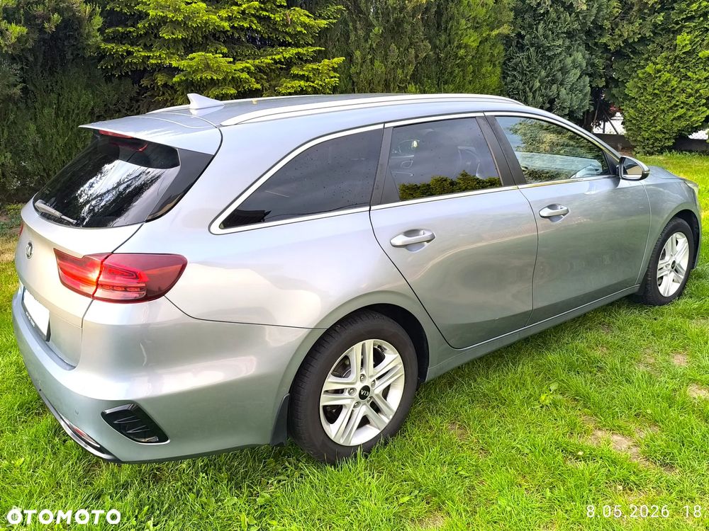 Kia Ceed 1.6 CRDi DCT Platinum Edition - 4