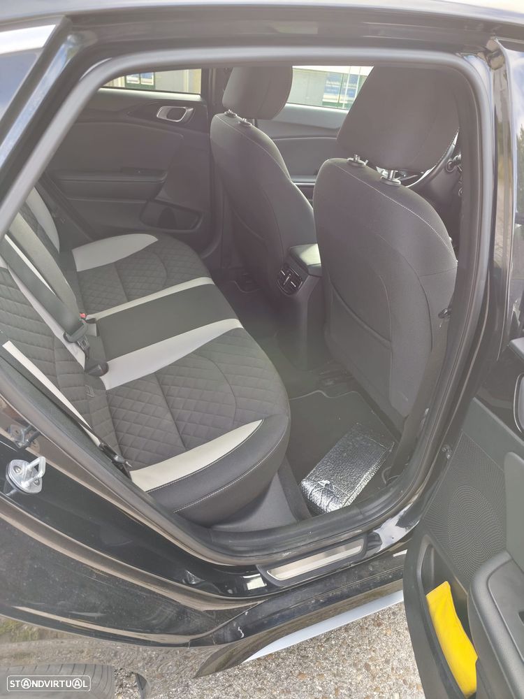 Kia ProCeed 1.6 CRDi GT Line - 7