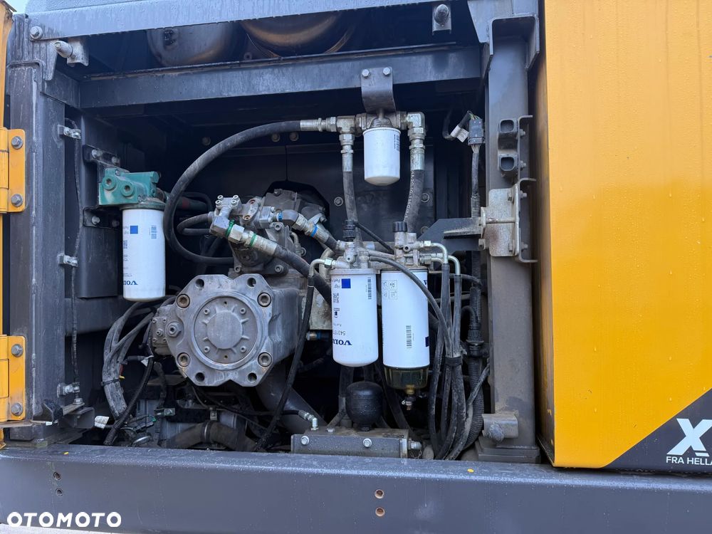 Volvo EC300 EL - 5