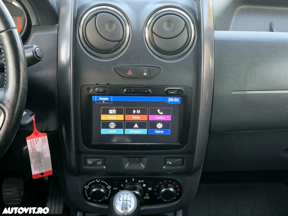 Dacia Duster dCi 110 FAP 4x4 Prestige - 10
