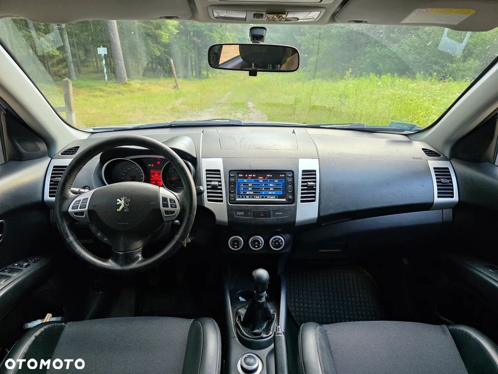 Peugeot 4007 2.2HDi Premium - 12