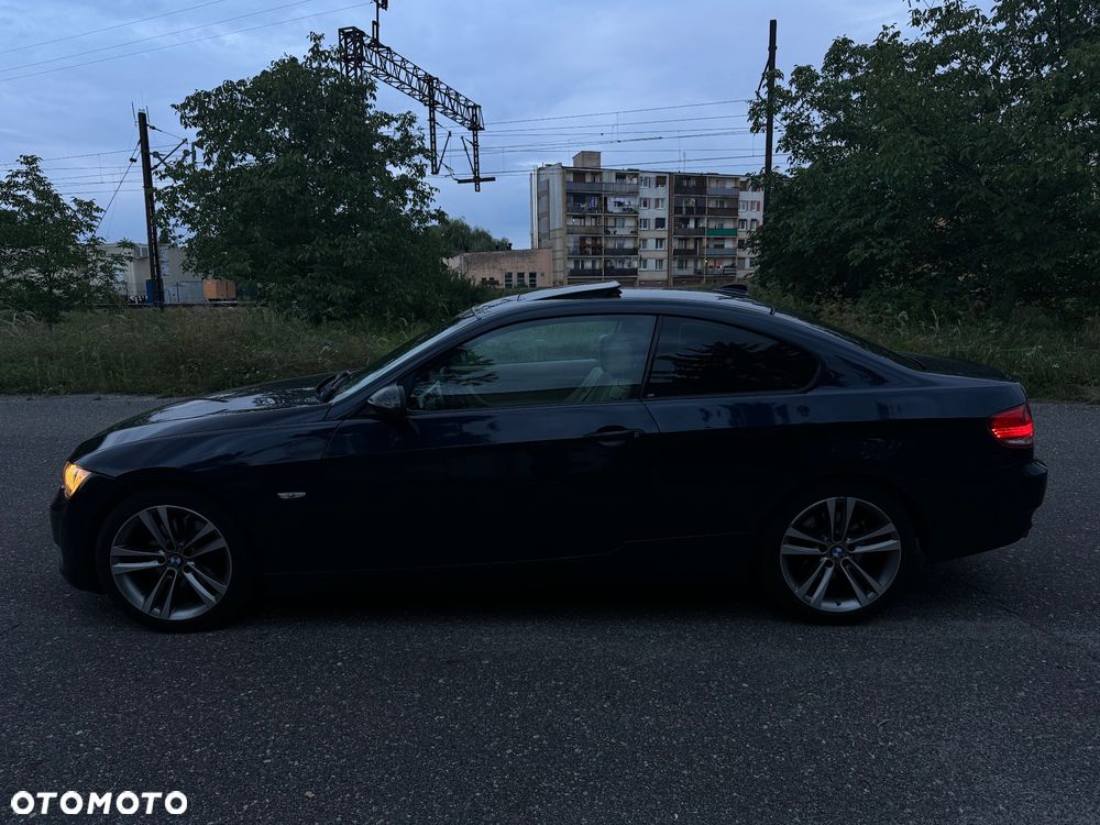 BMW Seria 3 320d - 3