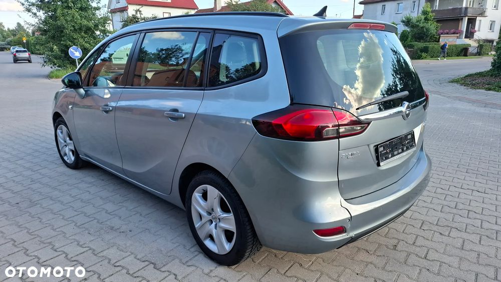 Opel Zafira - 3