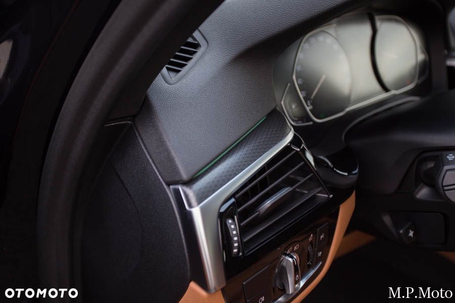 BMW Seria 5 520d M Sport Edition - 23