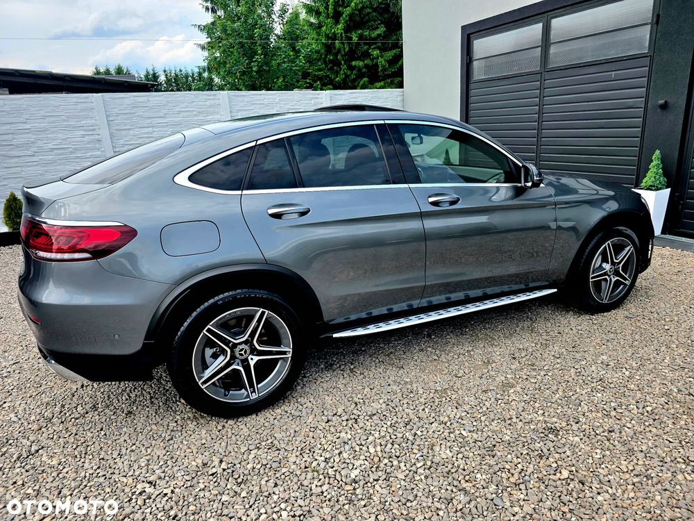 Mercedes-Benz GLC - 40