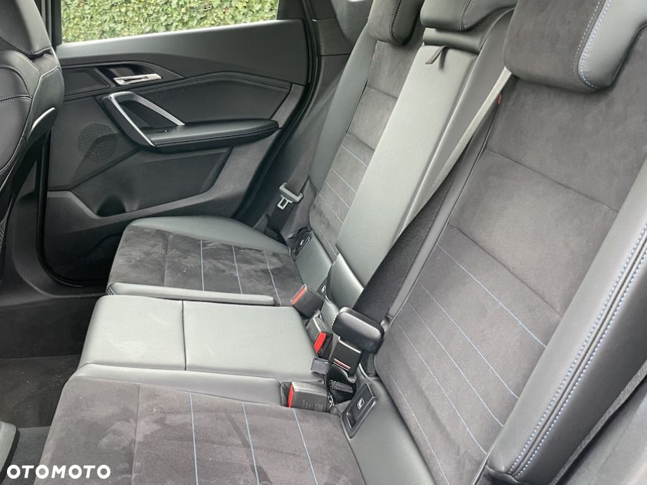 BMW X1 - 12