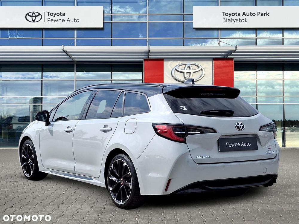 Toyota Corolla 2.0 Hybrid GR Sport - 3