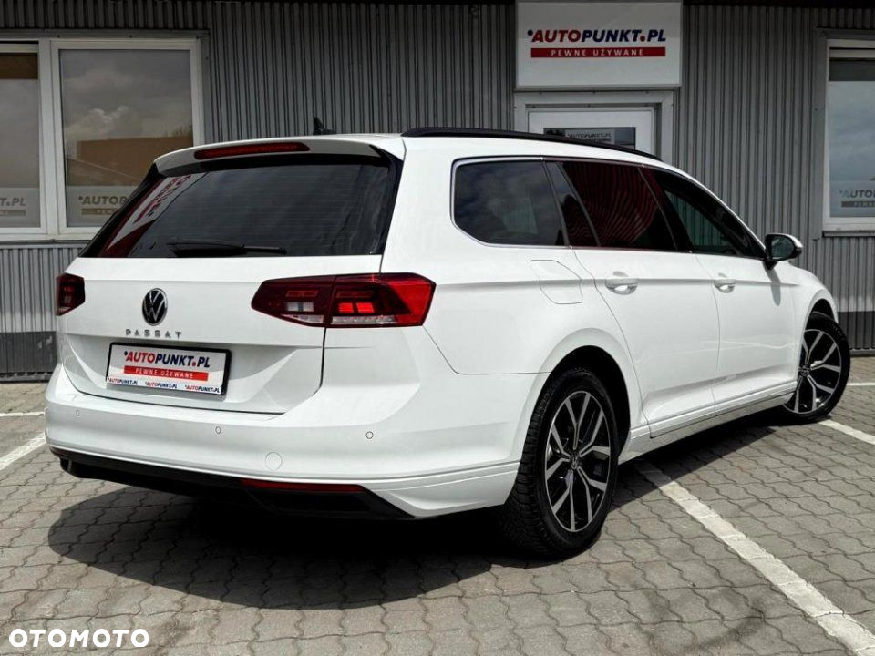 Volkswagen Passat - 5