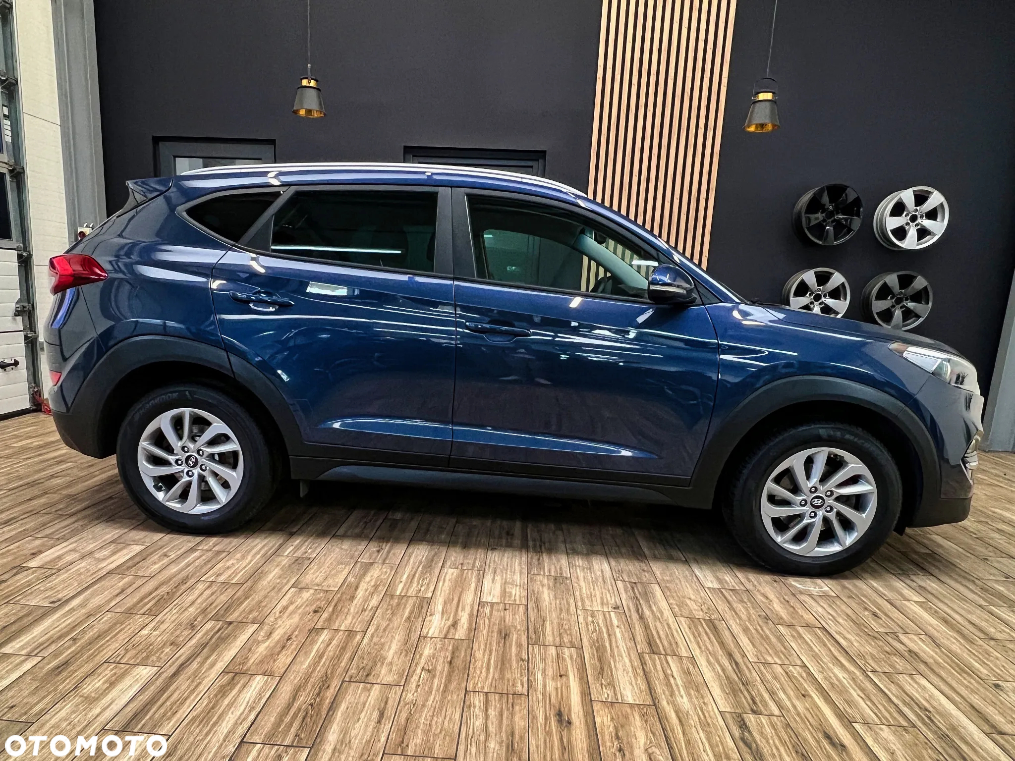 Hyundai Tucson blue 1.7 CRDi 2WD Trend - 4