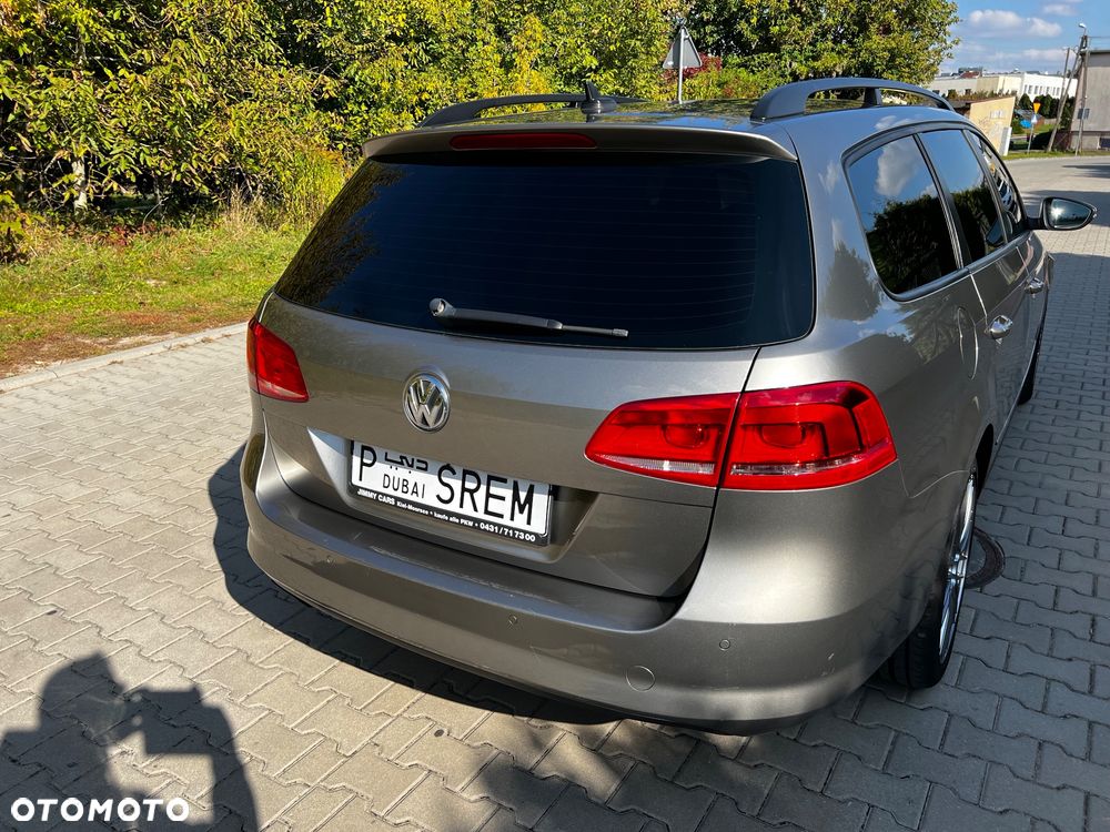 Volkswagen Passat Variant 2.0 Blue TDI SCR Comfortline - 22