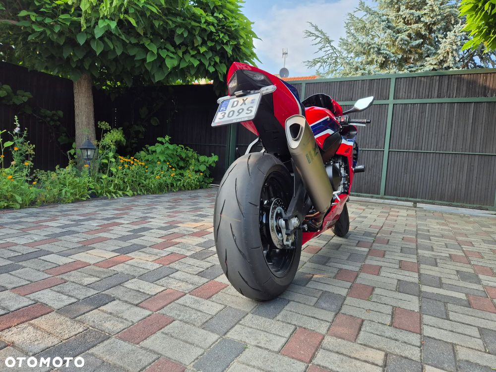 Honda CBR - 13