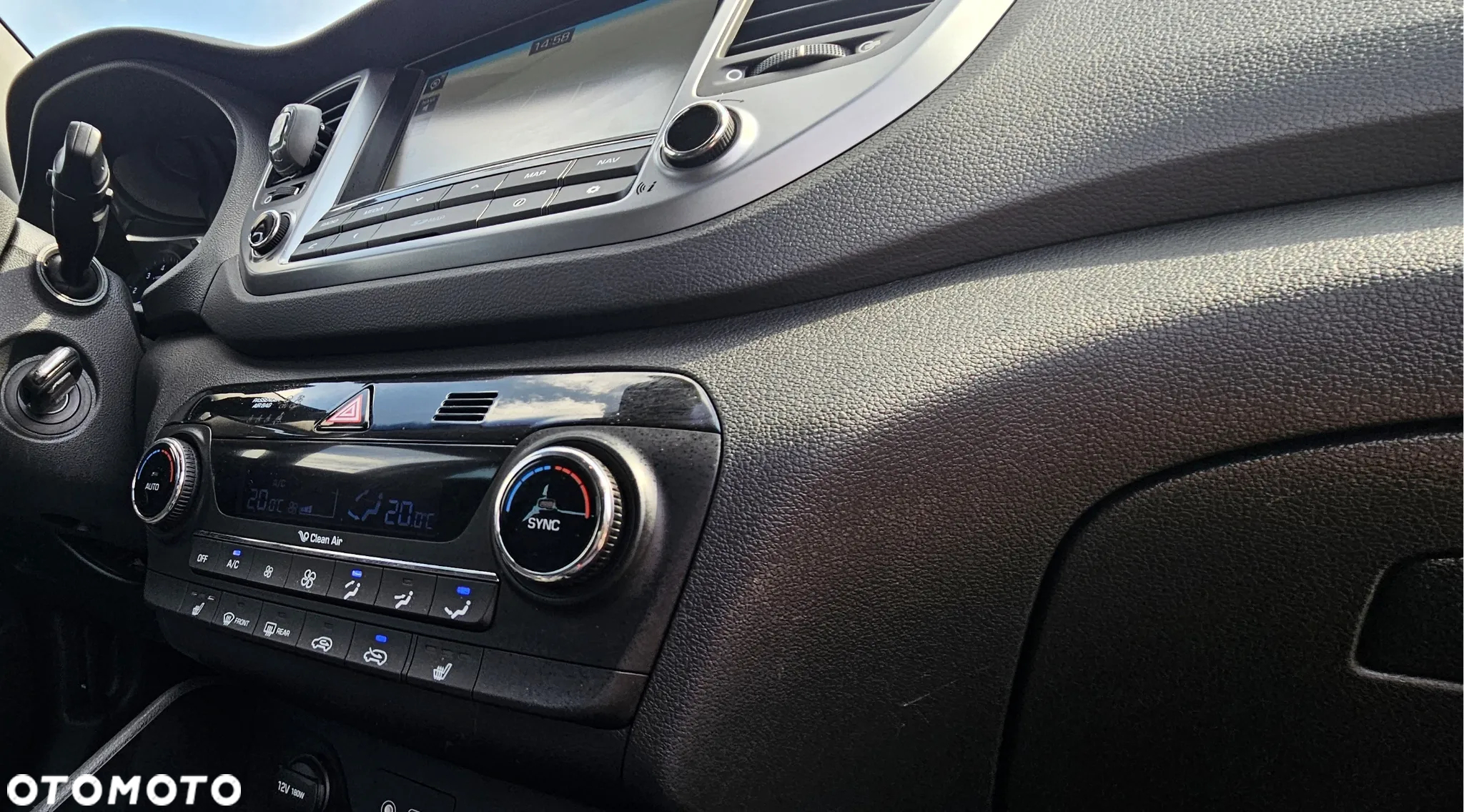 Hyundai Tucson 1.6 GDI BlueDrive Classic 2WD - 23