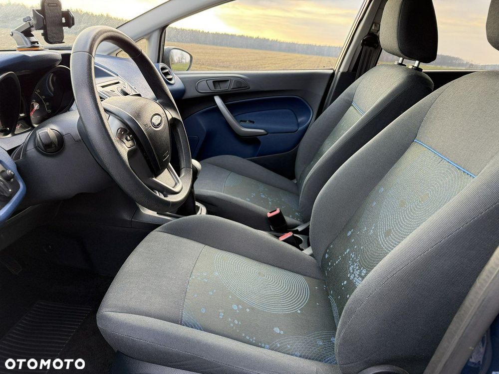 Ford Fiesta - 20