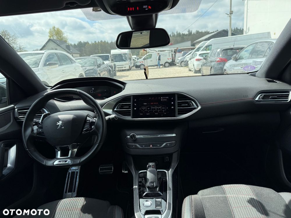 Peugeot 308 - 12