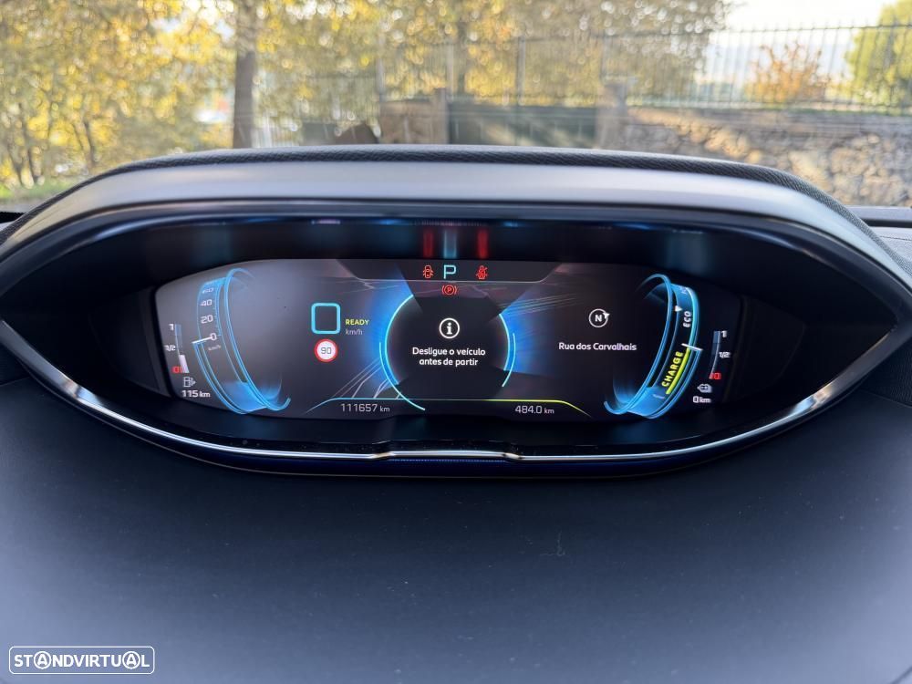 Peugeot 3008 1.6 Hybrid GT Pack e-EAT8 - 21