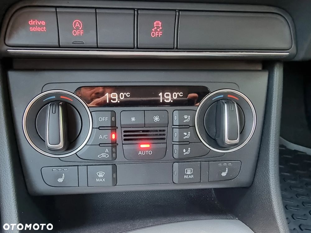 Audi Q3 2.0 TDI Quattro S tronic - 19