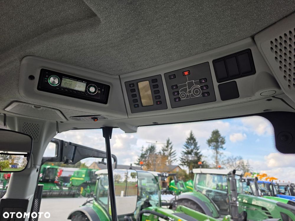 Claas Arion 640 CIS - 13