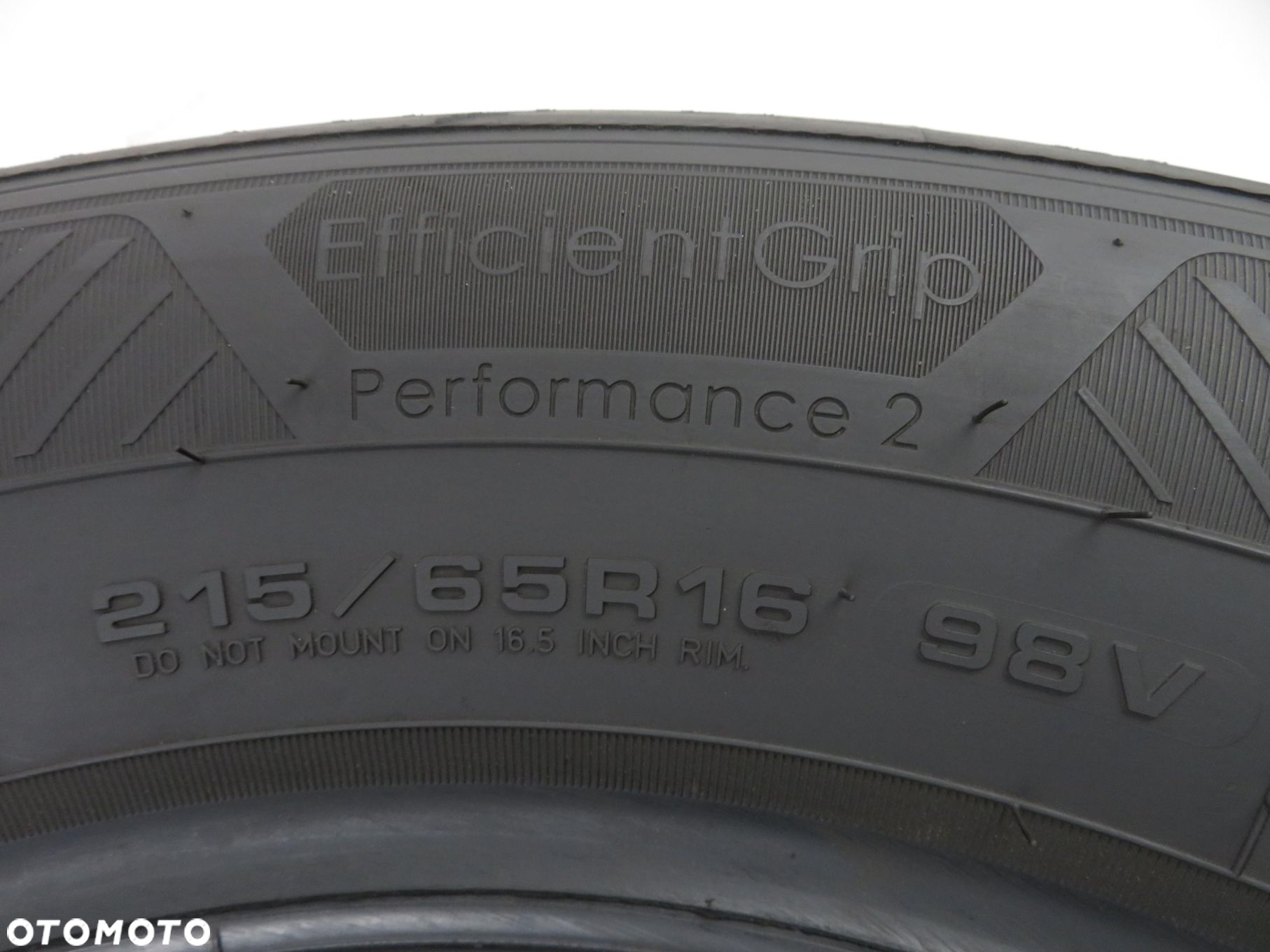 215/65R16 OPONA LETNIA Goodyear EfficientGrip Performance 2 98V - 3
