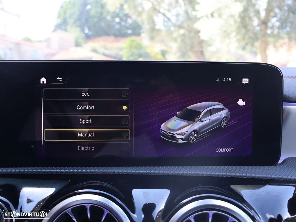 Mercedes-Benz CLA 250 e 8G-DCT AMG Line - 28