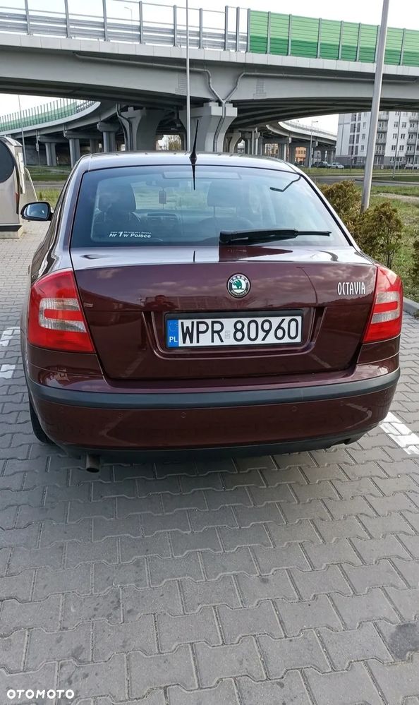Skoda Octavia 1.6 - 4