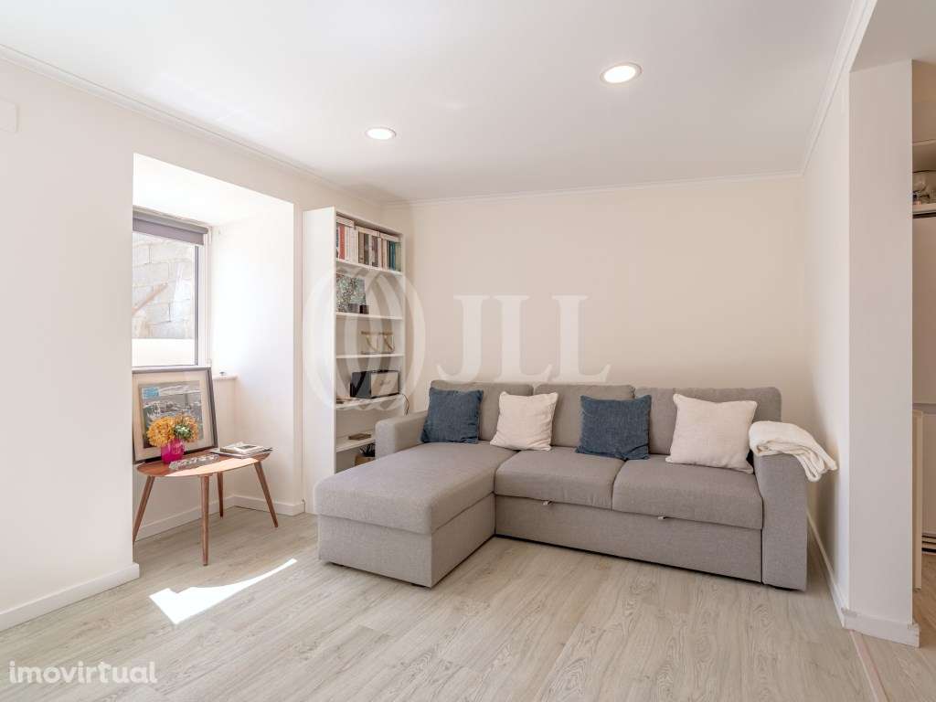 Apartamento T1+1, com varanda, na Junqueira, Lisboa - Grande imagem: 4/25