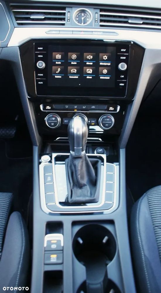 Volkswagen Arteon 2.0 TDI SCR Essence DSG - 24