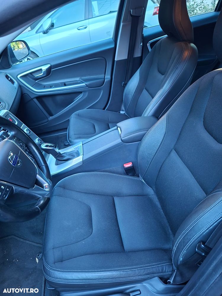 Volvo V60 - 10