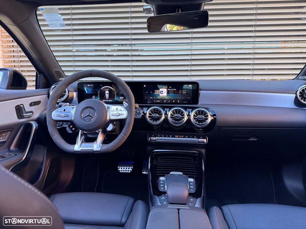Mercedes-Benz A 45 AMG S 4Matic+ - 23
