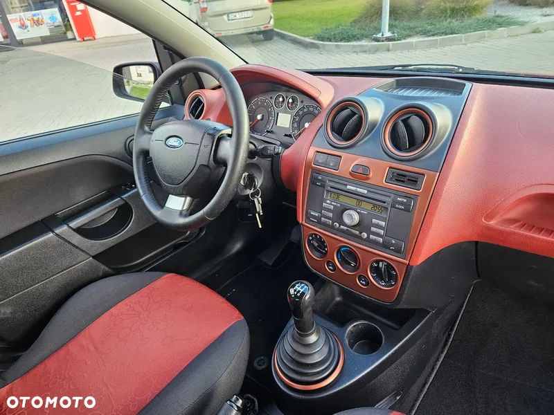 Ford Fiesta 1.3 - 5