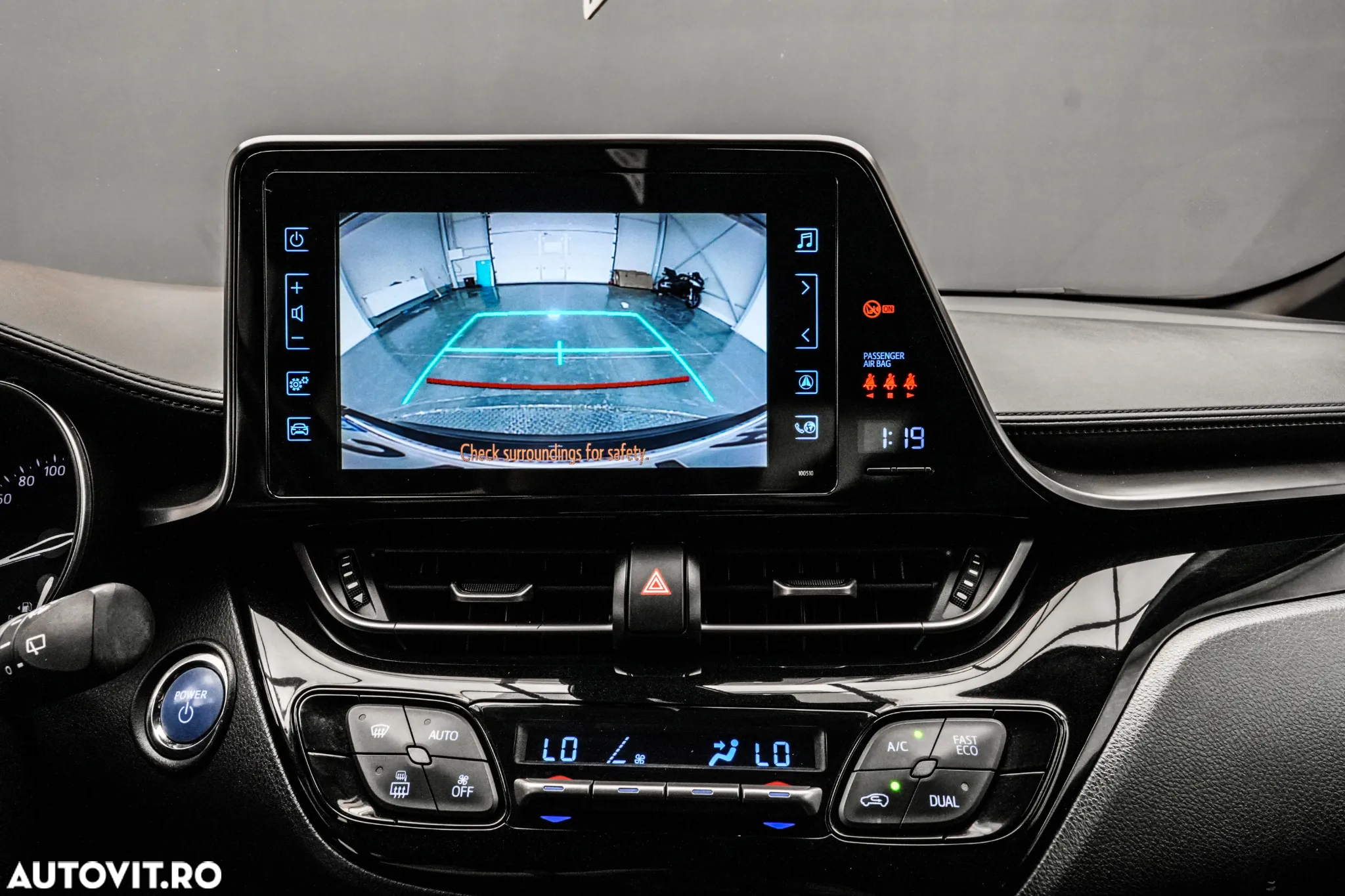 Toyota C-HR 1.8 HSD 4x2 CVT C-lassy - 18