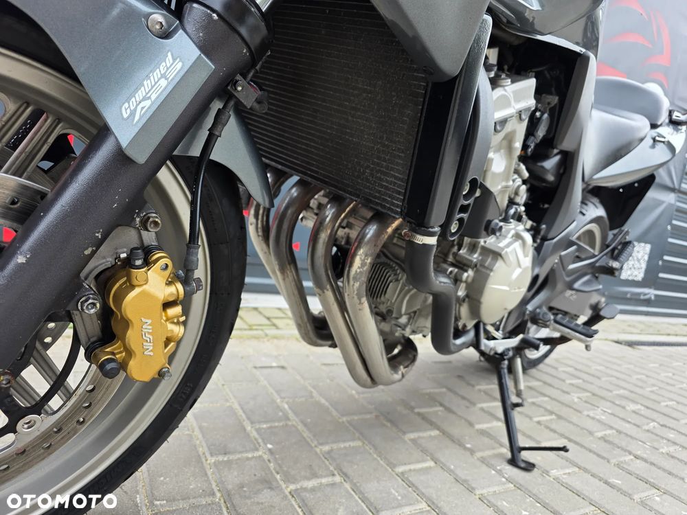 Honda CBF - 16