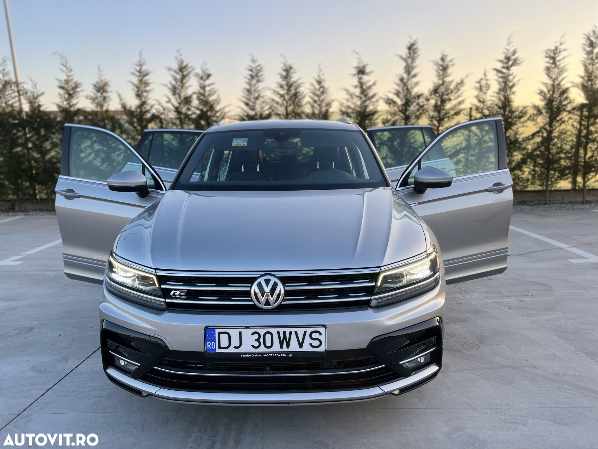 Volkswagen Tiguan - 13
