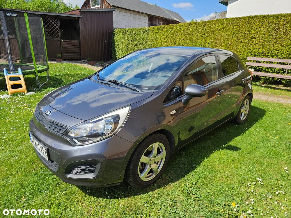Kia Rio 1.4 M - 4