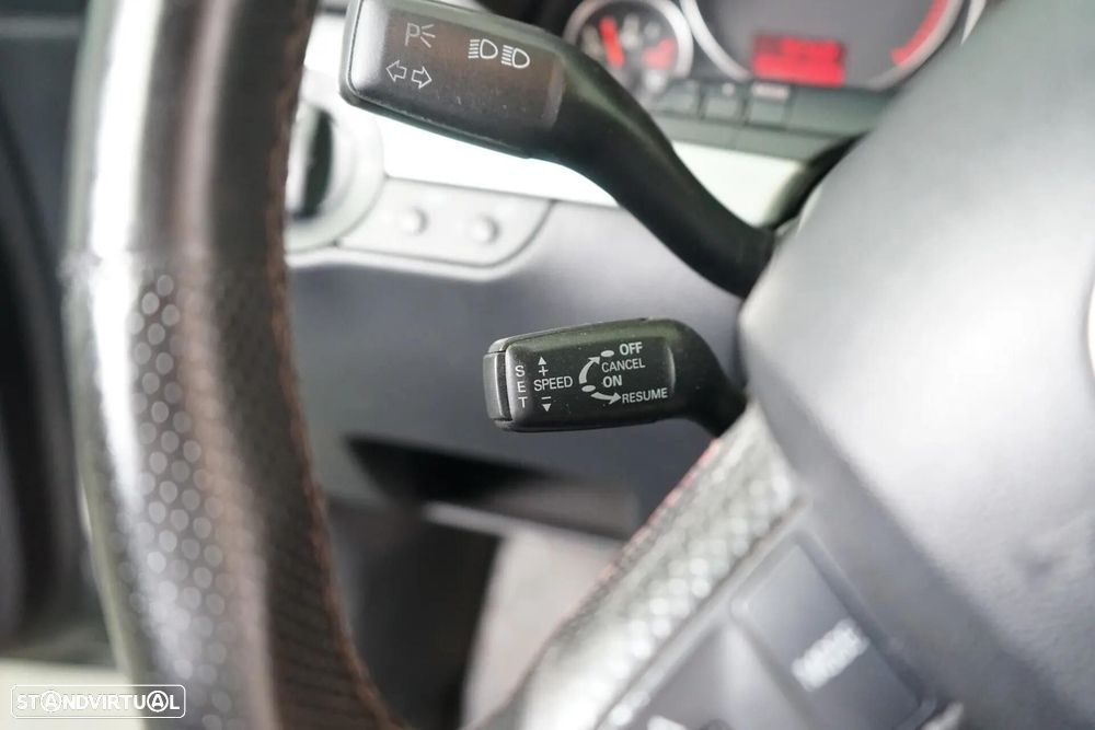 Audi A4 Avant 2.0 TDI S-line Multitronic - 21