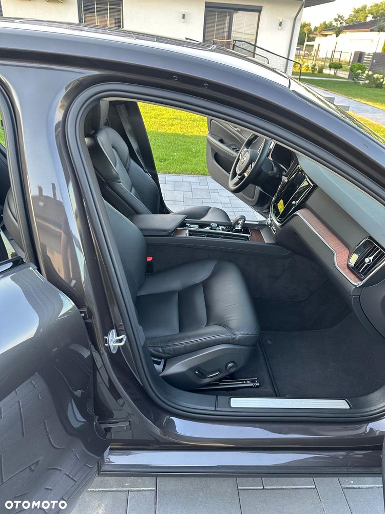 Volvo S60 B5 B Ultimate Dark - 16