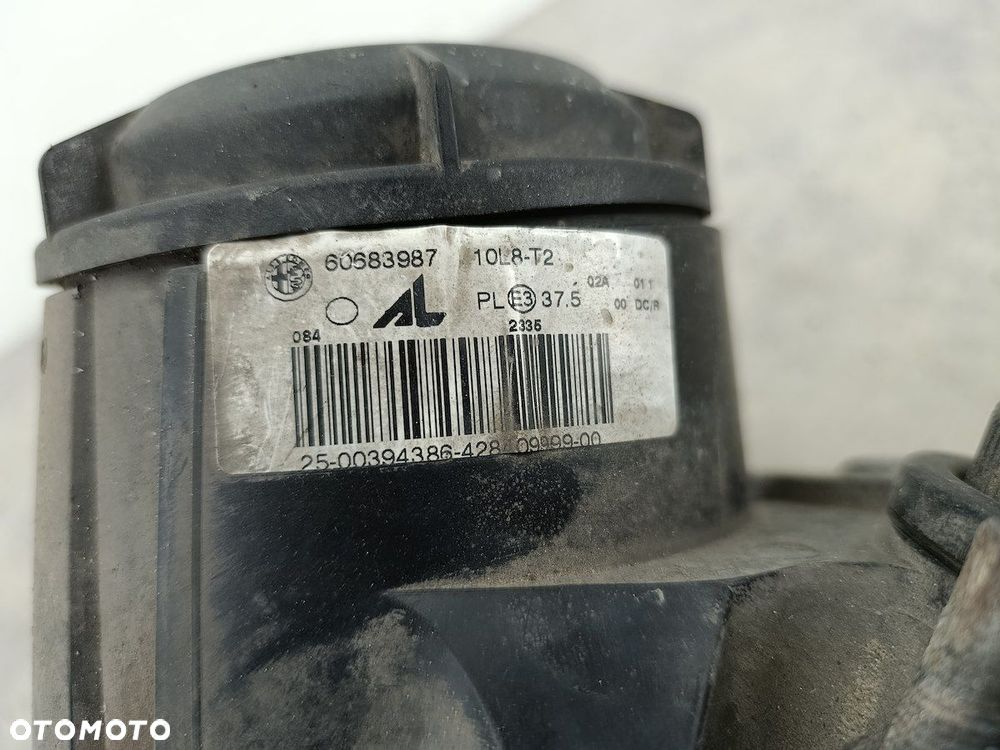 LAMPA PRZÓD PRAWA XENON ALFA ROMEO 159 60683987 1307329123  AL - 7