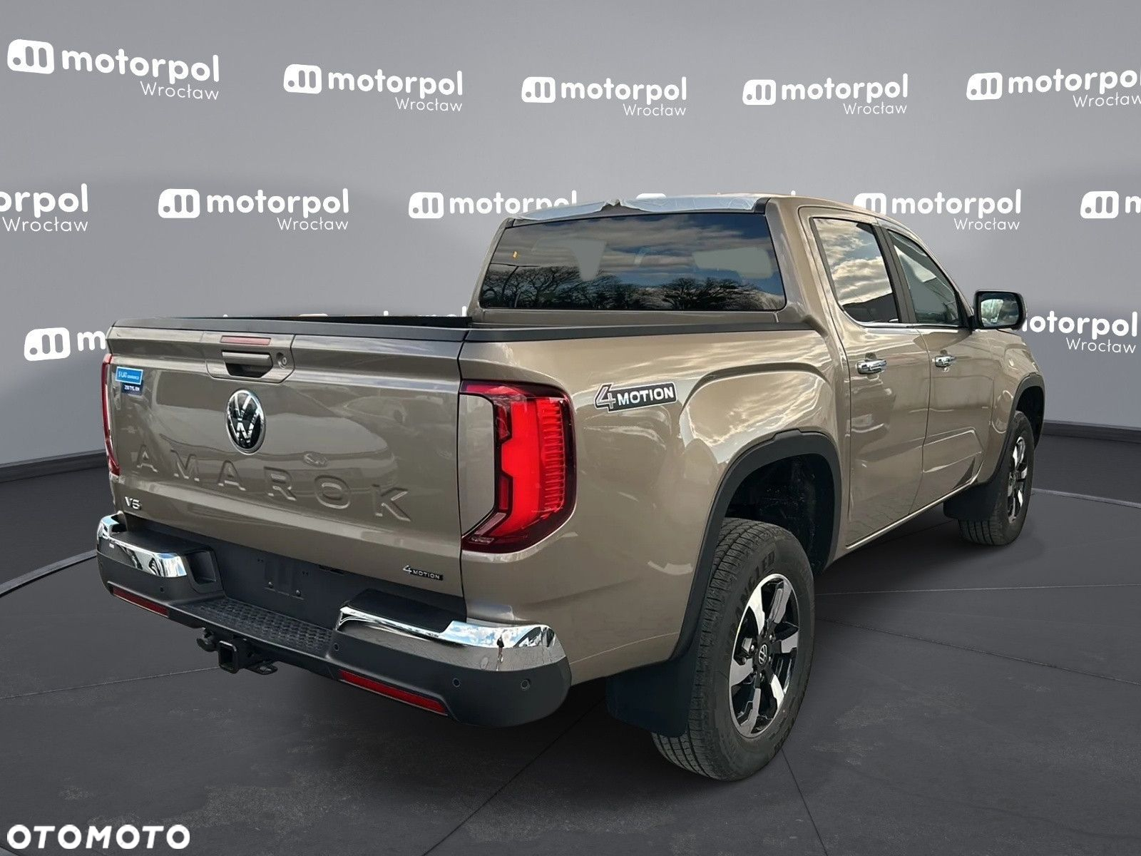Volkswagen Amarok 3.0 V6 TDI 4Mot Style - 8