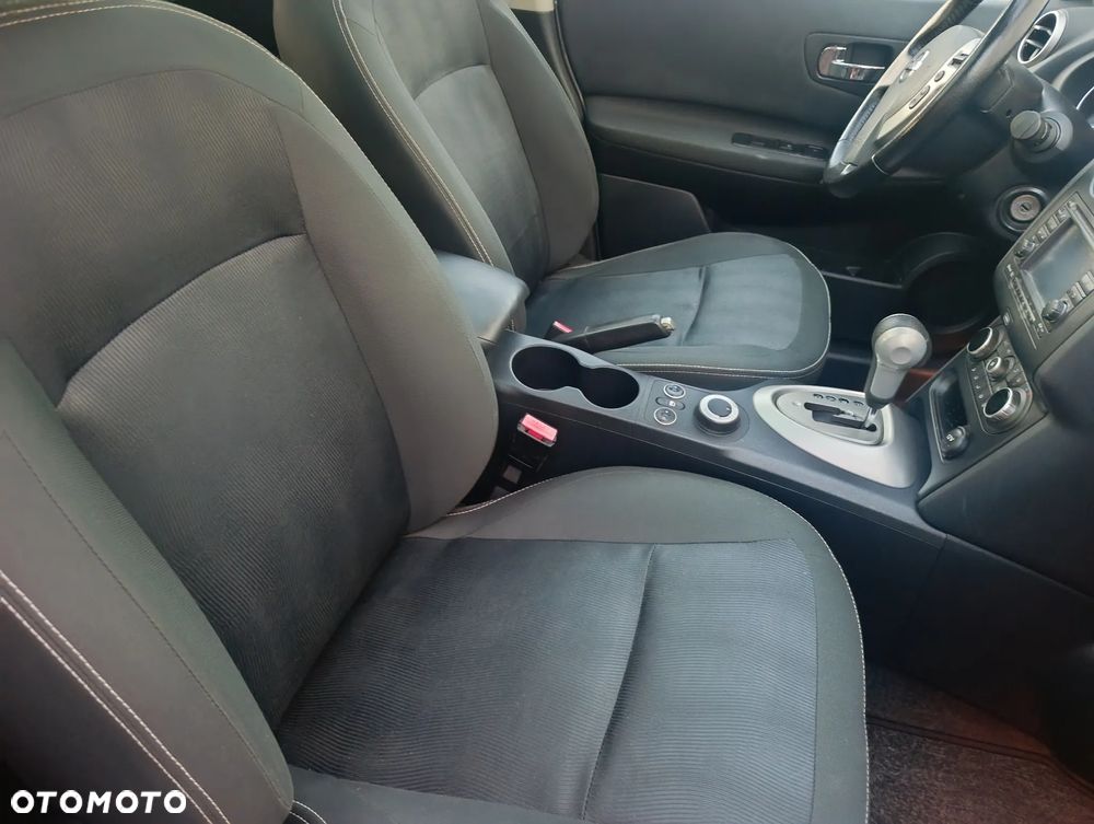 Nissan Qashqai 2.0 dCi 4 x 4 DPF tekna - 7