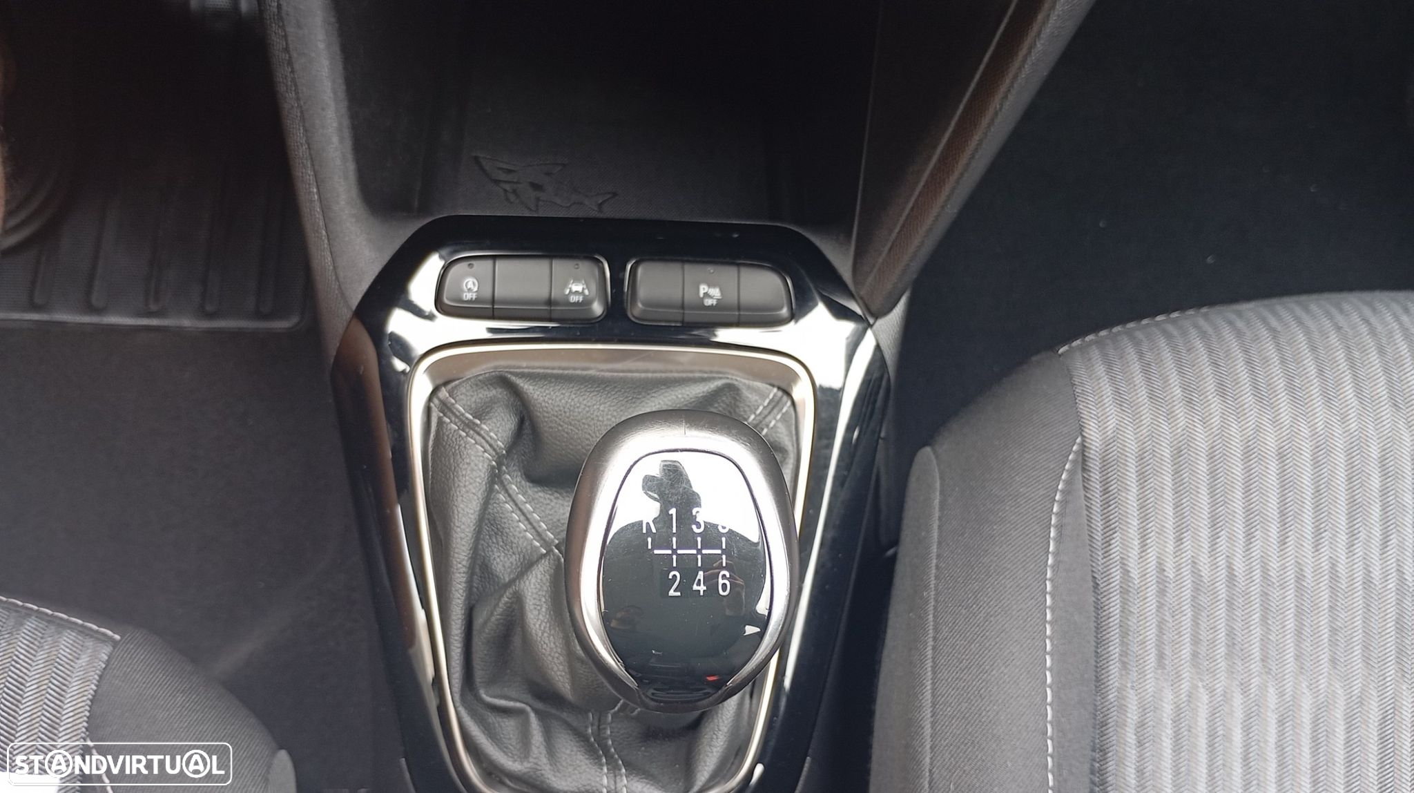 Opel Corsa 1.5 D Elegance - 29