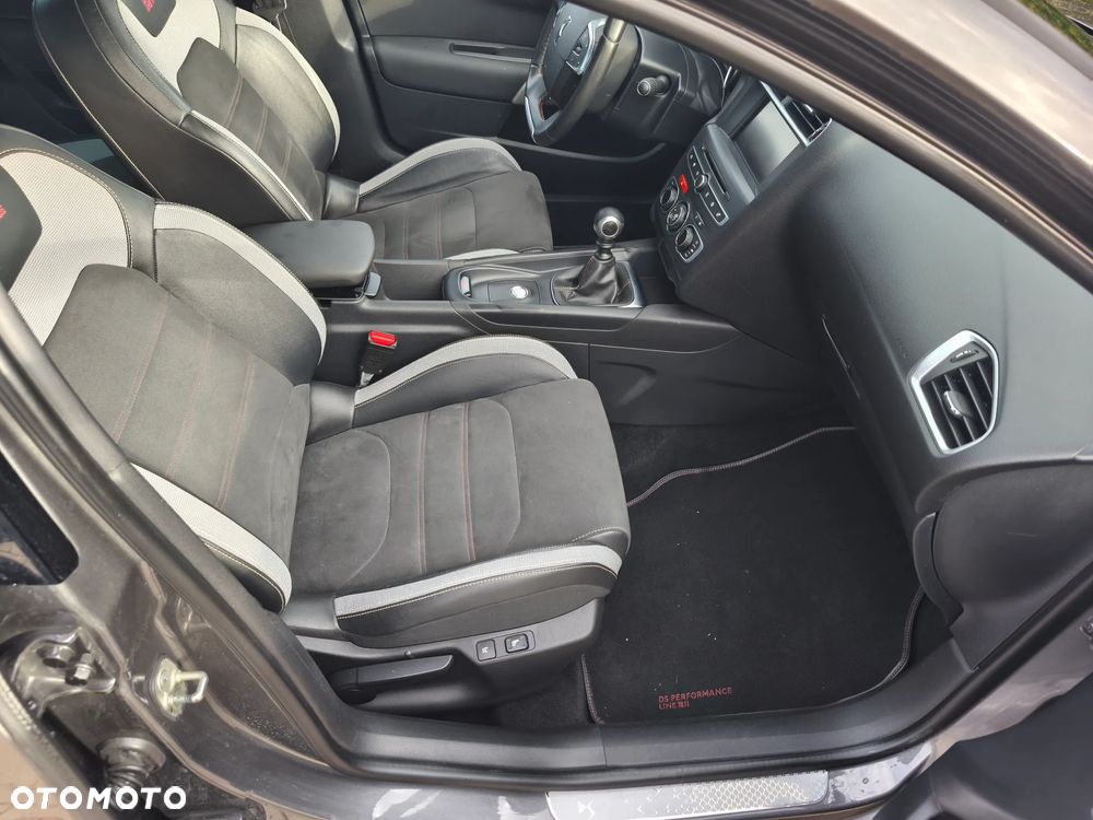 DS Automobiles DS 4 - 17