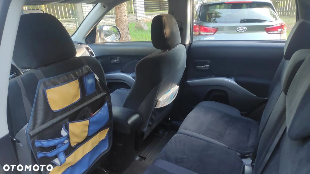 Mitsubishi Outlander 2.0 DID Invite - 24