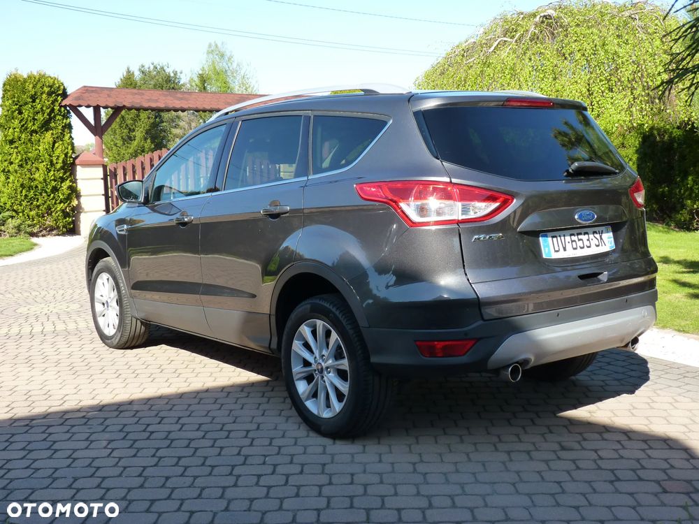Ford Kuga 2.0 TDCi 2x4 Titanium - 9