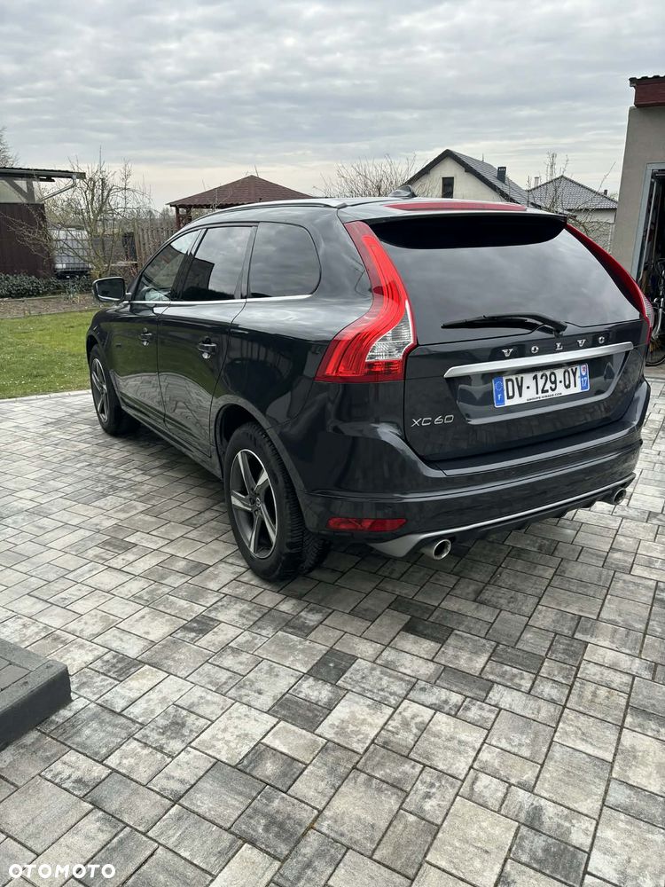 Volvo XC 60 D4 Drive-E R-Design Momentum - 5