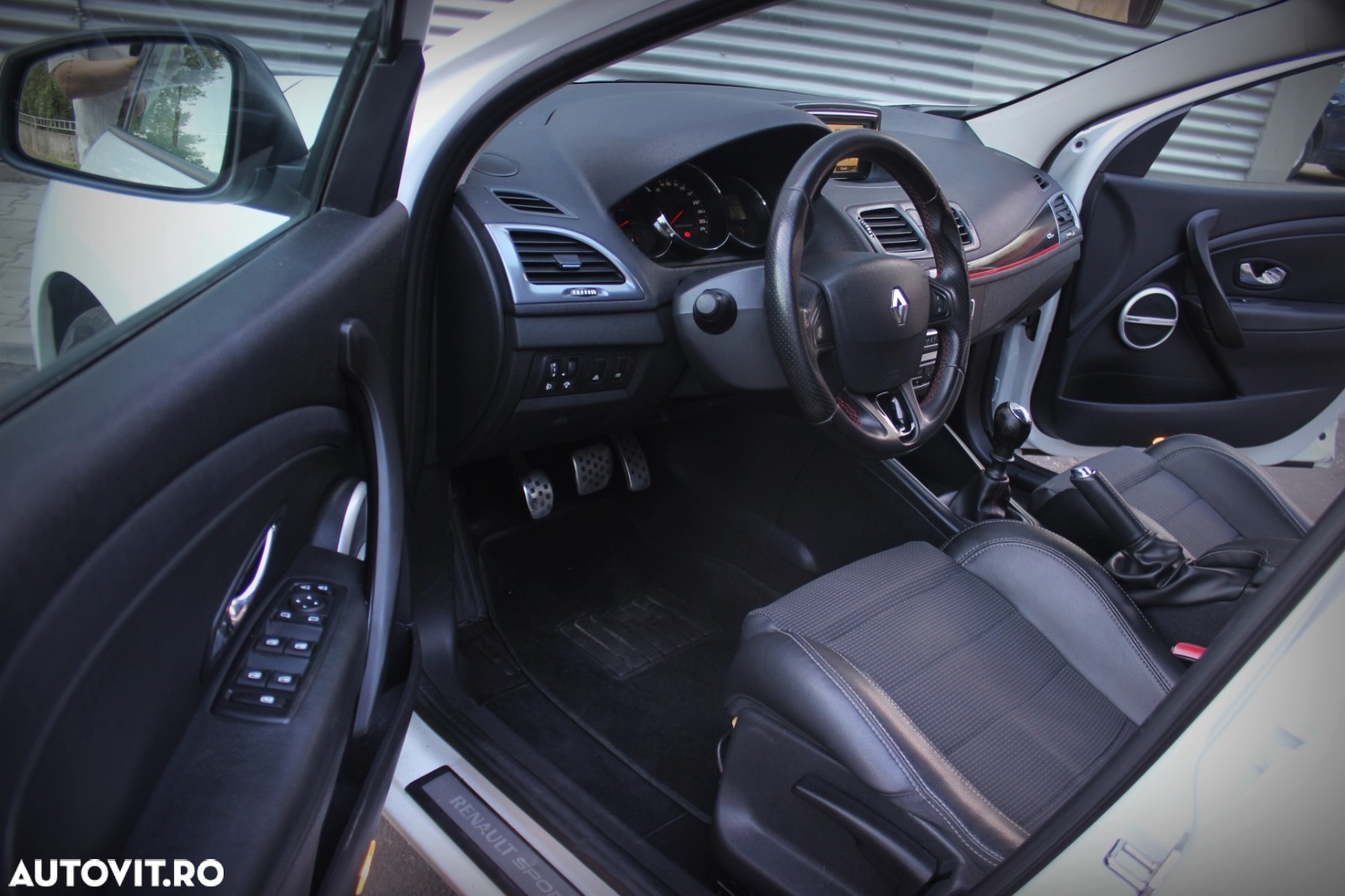 Renault Megane ENERGY dCi 110 GT LINE - 13