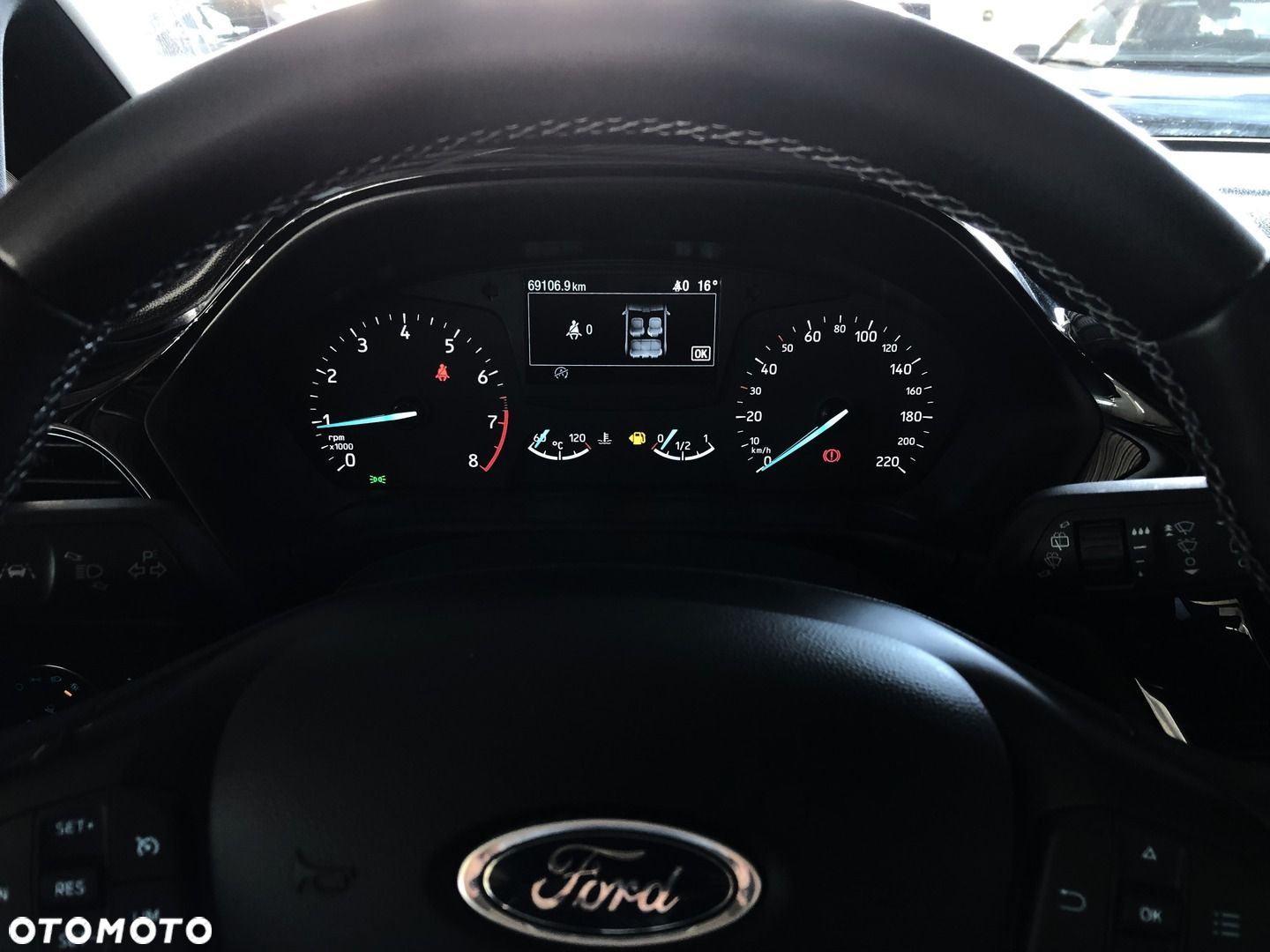 Ford Fiesta 1.0 EcoBoost Titanium ASS - 19